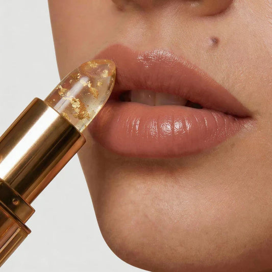 Reveliane PH Glow Lippenstift auf den Lippen